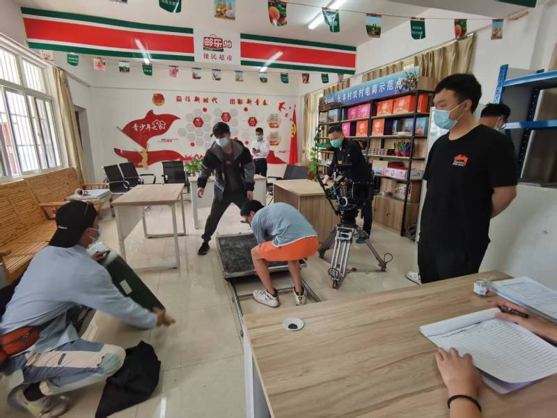 追星女孩心理学分析报告：新乡县广告片拍摄公司揭秘饭圈应援式传播逻辑